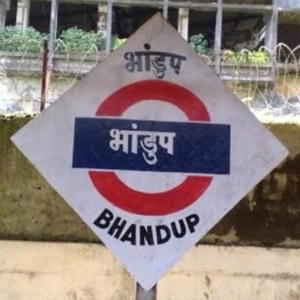 Bhandup signage